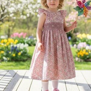 Edgehill Collection girl’s floral smocked flutter sleeve dress size 5